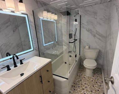 1030 E Lancaster Avenue - Photo Thumbnail 15