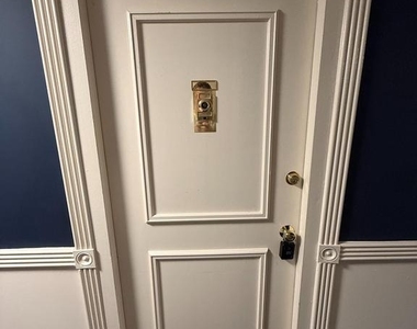 1030 E Lancaster Avenue - Photo Thumbnail 7