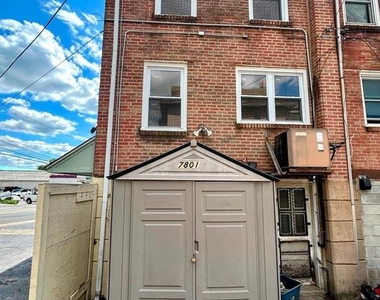 7801 Westview Avenue - Photo Thumbnail 20