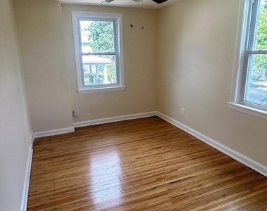 7801 Westview Avenue - Photo Thumbnail 15