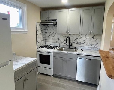 7801 Westview Avenue - Photo Thumbnail 6