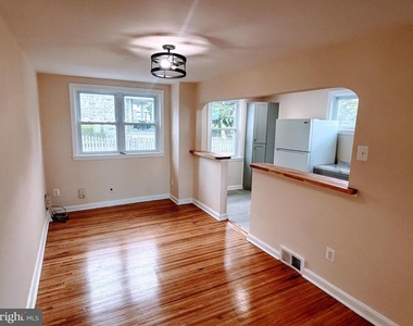 7801 Westview Avenue - Photo Thumbnail 4