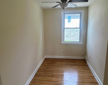 7801 Westview Avenue - Photo Thumbnail 17
