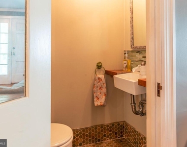 2929 Oakford Road - Photo Thumbnail 17