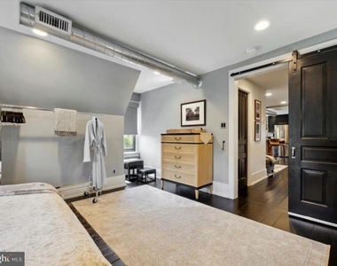 415 W Union Street - Photo Thumbnail 12