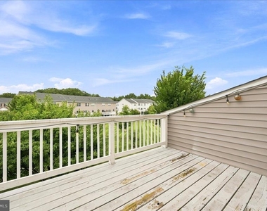 1911 Boulder Drive - Photo Thumbnail 4