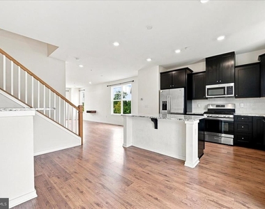 1911 Boulder Drive - Photo Thumbnail 11