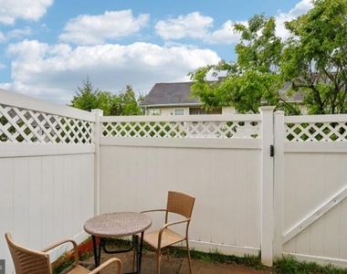 17 Miller Circle - Photo Thumbnail 28