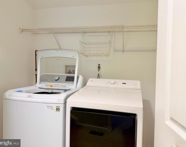 17 Miller Circle - Photo Thumbnail 25