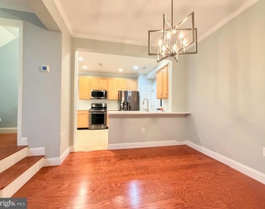 17 Miller Circle - Photo Thumbnail 4