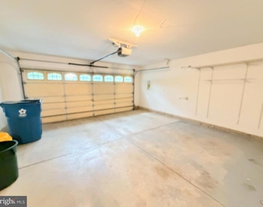 17 Miller Circle - Photo Thumbnail 27