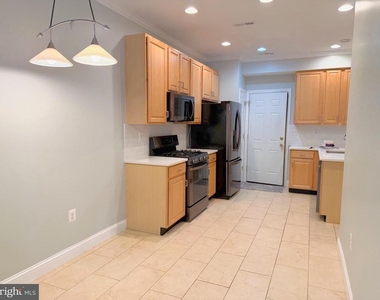 17 Miller Circle - Photo Thumbnail 10