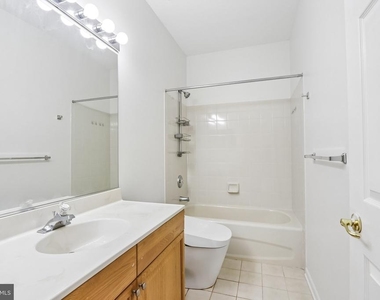 121 Kyle Way - Photo Thumbnail 22