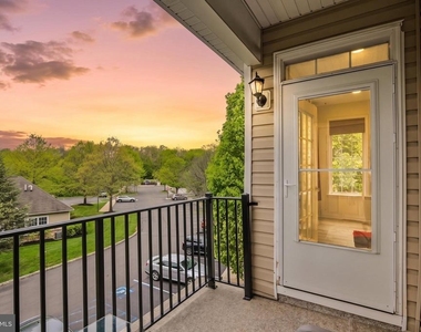 121 Kyle Way - Photo Thumbnail 34