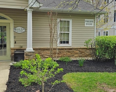 121 Kyle Way - Photo Thumbnail 38