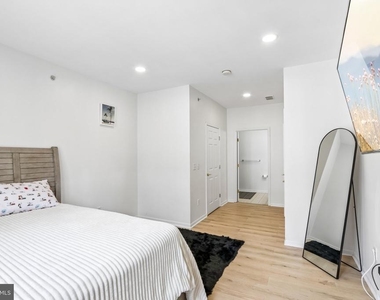 121 Kyle Way - Photo Thumbnail 18