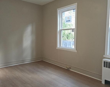 1314 Princeton Avenue - Photo Thumbnail 6