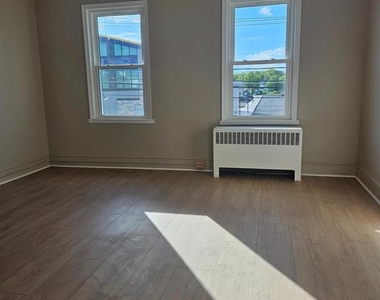 1314 Princeton Avenue - Photo Thumbnail 4