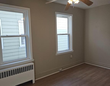 1314 Princeton Avenue - Photo Thumbnail 12