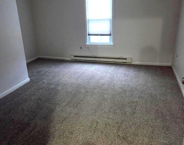 229 W Holly Avenue - Photo Thumbnail 5