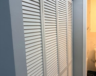 11 Ridgewood Place - Photo Thumbnail 16
