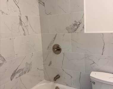11 Ridgewood Place - Photo Thumbnail 6