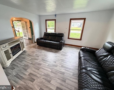 316 Antietam Drive - Photo Thumbnail 3