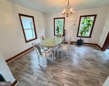 316 Antietam Drive - Photo Thumbnail 5