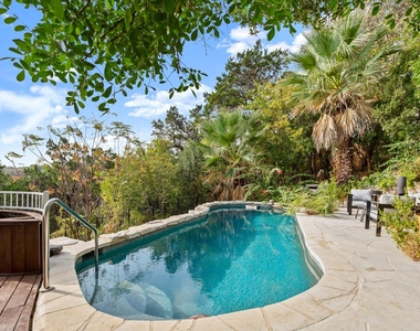 7209 Foxtree Cv - Photo Thumbnail 28