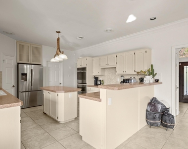 7209 Foxtree Cv - Photo Thumbnail 21