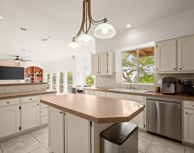 7209 Foxtree Cv - Photo Thumbnail 22