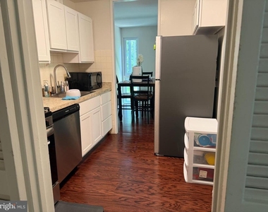 7260 Donnell Place - Photo Thumbnail 5