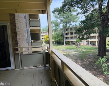 7260 Donnell Place - Photo Thumbnail 10