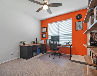 13921 Abraham Lincoln St - Photo Thumbnail 22
