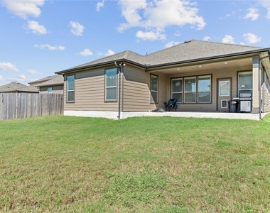 13921 Abraham Lincoln St - Photo Thumbnail 5