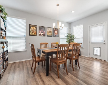 13921 Abraham Lincoln St - Photo Thumbnail 32