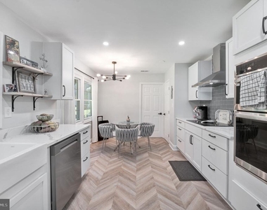 8812 Churchfield Lane - Photo Thumbnail 2