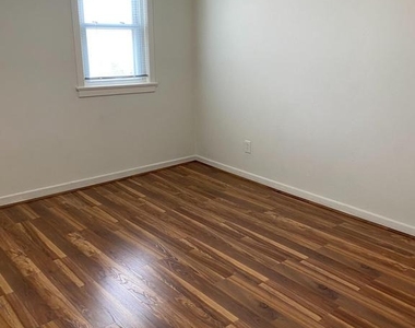 3840 28th Ave #143 - Photo Thumbnail 11