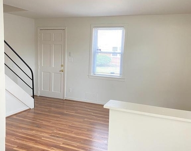 3840 28th Ave #143 - Photo Thumbnail 4