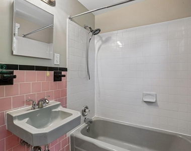 11105 Stillwater - Photo Thumbnail 17