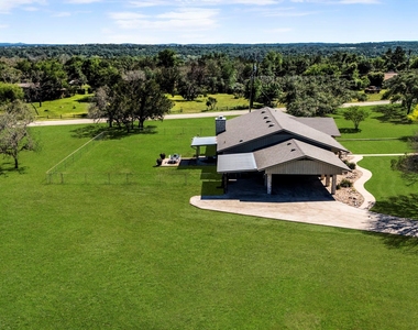 301 Retha Dr - Photo Thumbnail 1