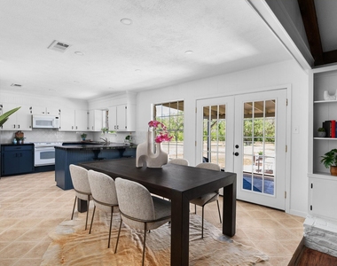 301 Retha Dr - Photo Thumbnail 5