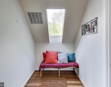 7726 Seven Locks Road - Photo Thumbnail 12