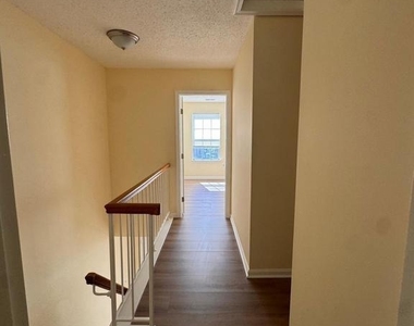 14803 Mcknew Road - Photo Thumbnail 12