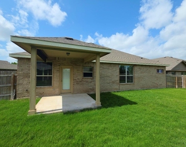 1019 Granbury Cv - Photo Thumbnail 18