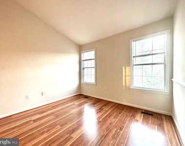 20322 Butterwick Way - Photo Thumbnail 31