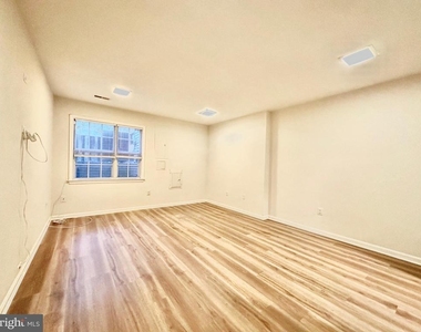 20322 Butterwick Way - Photo Thumbnail 42