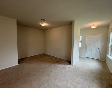 250 Zuma Dr - Photo Thumbnail 11