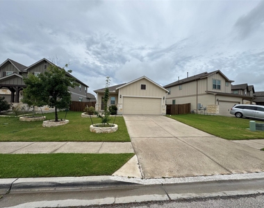 250 Zuma Dr - Photo Thumbnail 2