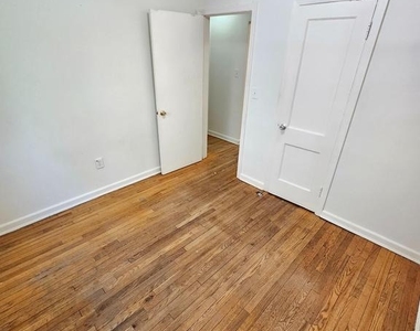 8711 Plymouth Street - Photo Thumbnail 17